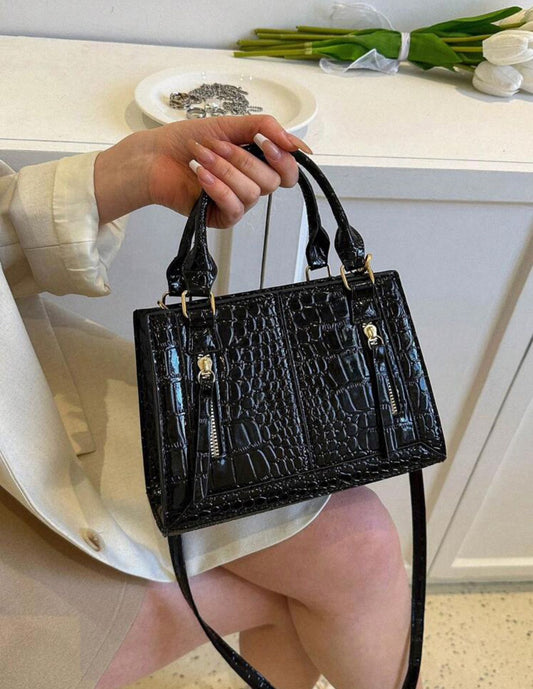 18-Glamora Mini CrossLeather Bag