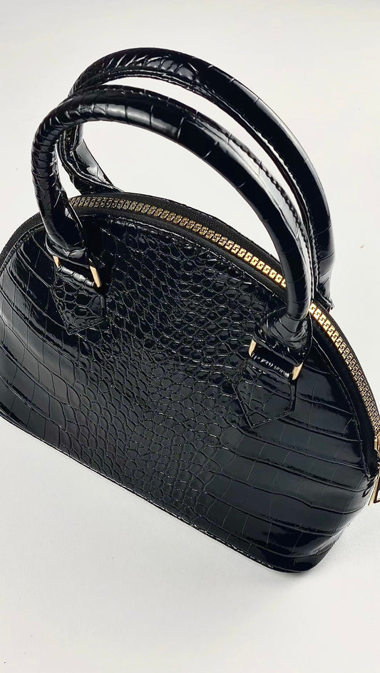 شنط حريمي من Tatstore – أناقة تناسب كل ست وكل مناسبة