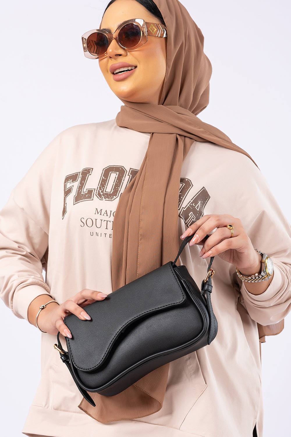 52- LuxeLeather Cross Bag - black