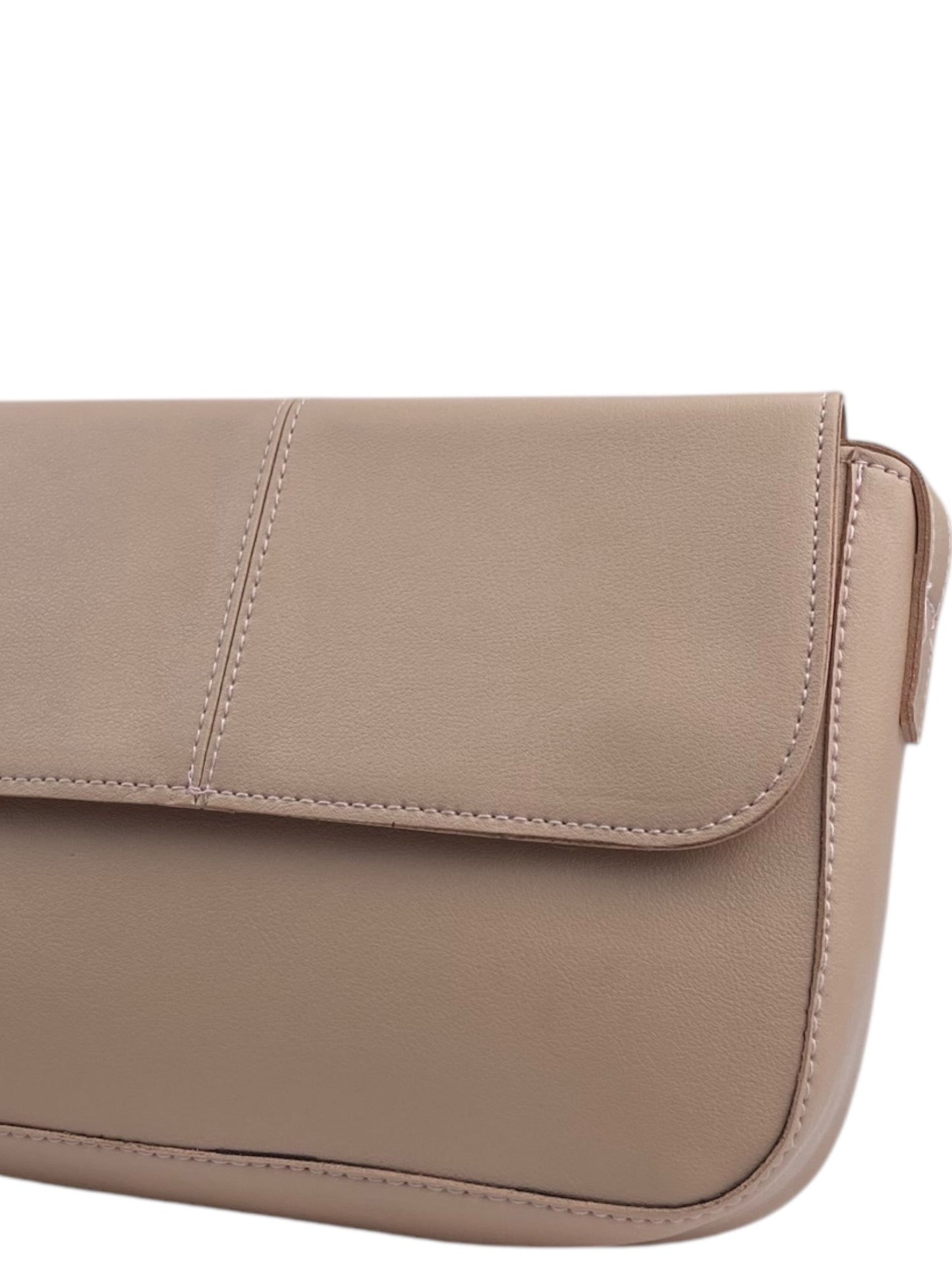 14-HopoLeather Petite Essence-beige