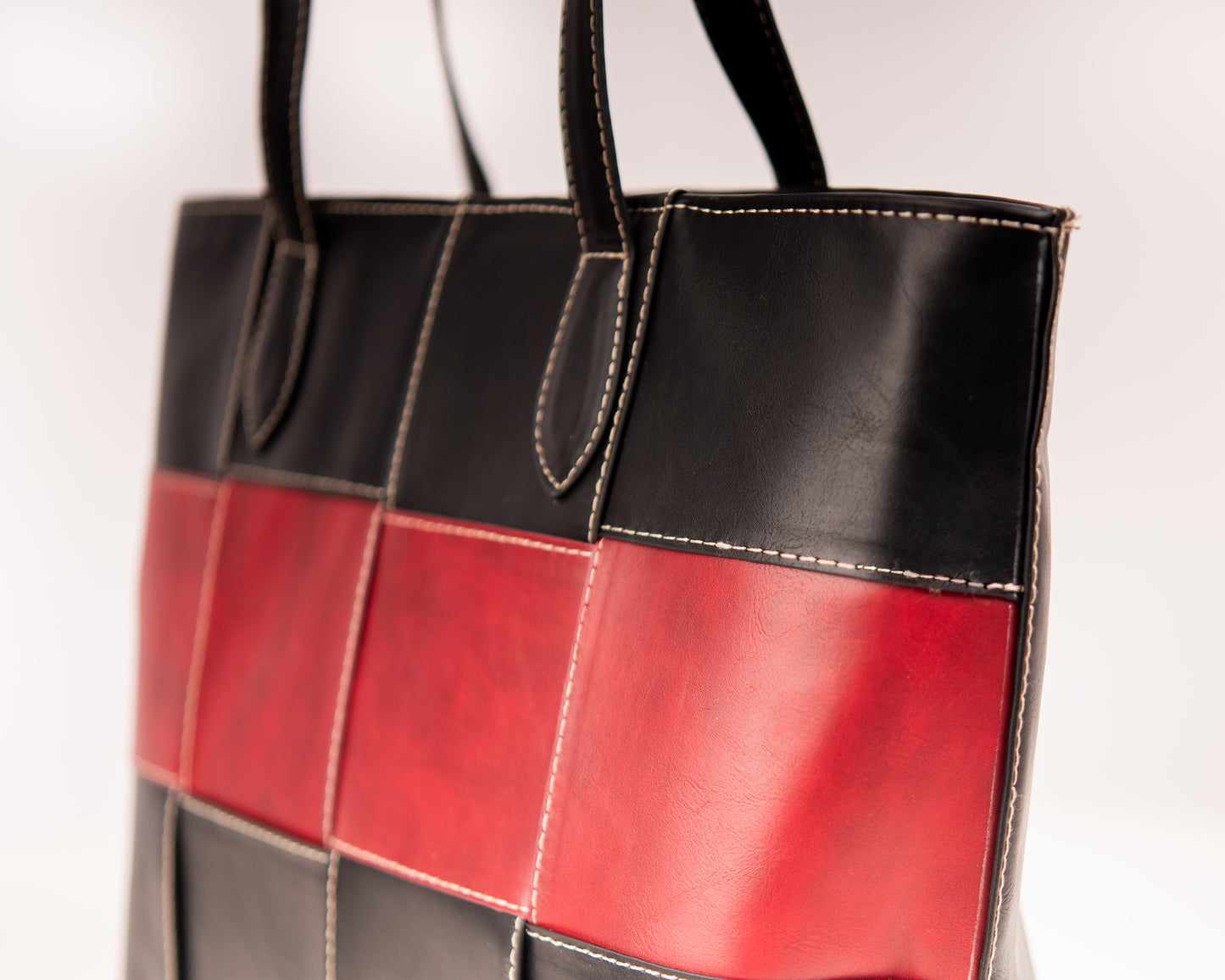 ÉLARA Bag- Black & RED