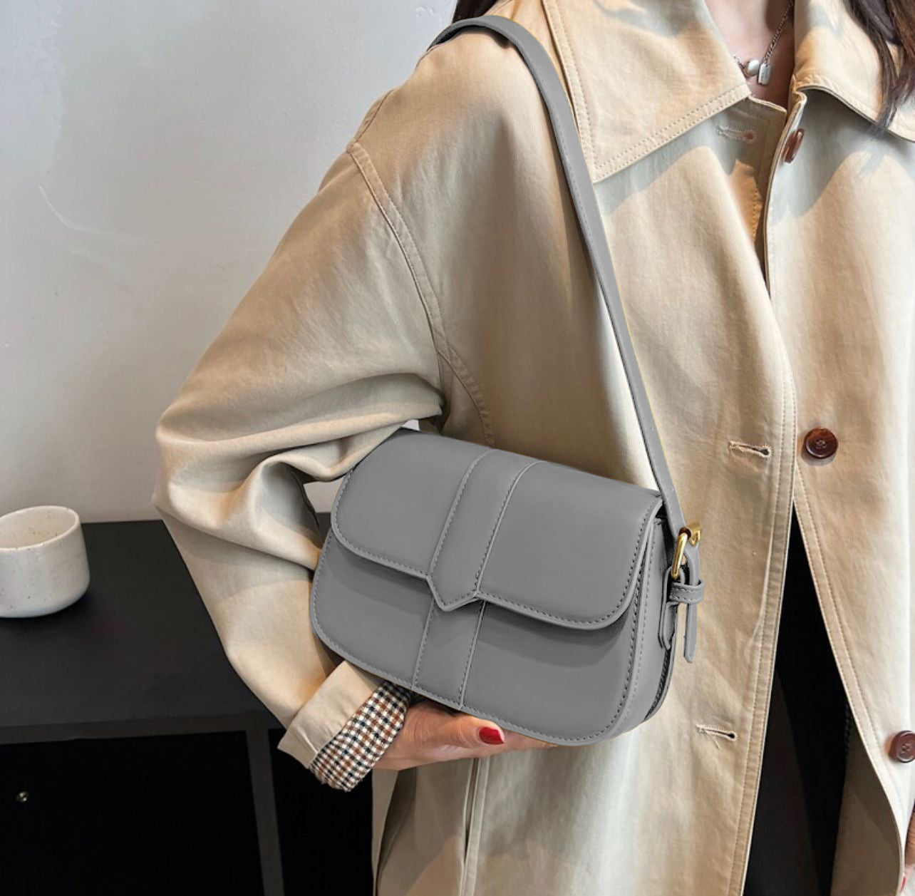 05-GlimmerGlow Mini CrossLeather Bag -gray