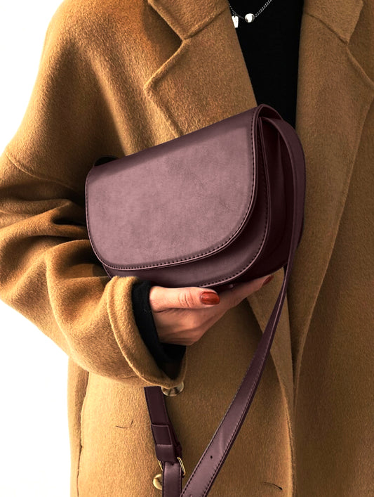 01- LuxeLeather CrossHue Bag - burgundy